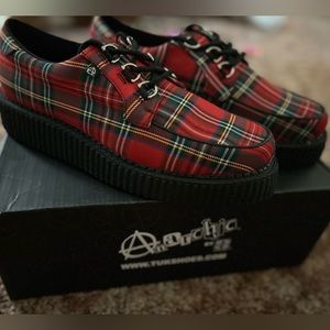 Anarchic Vegan Creepers